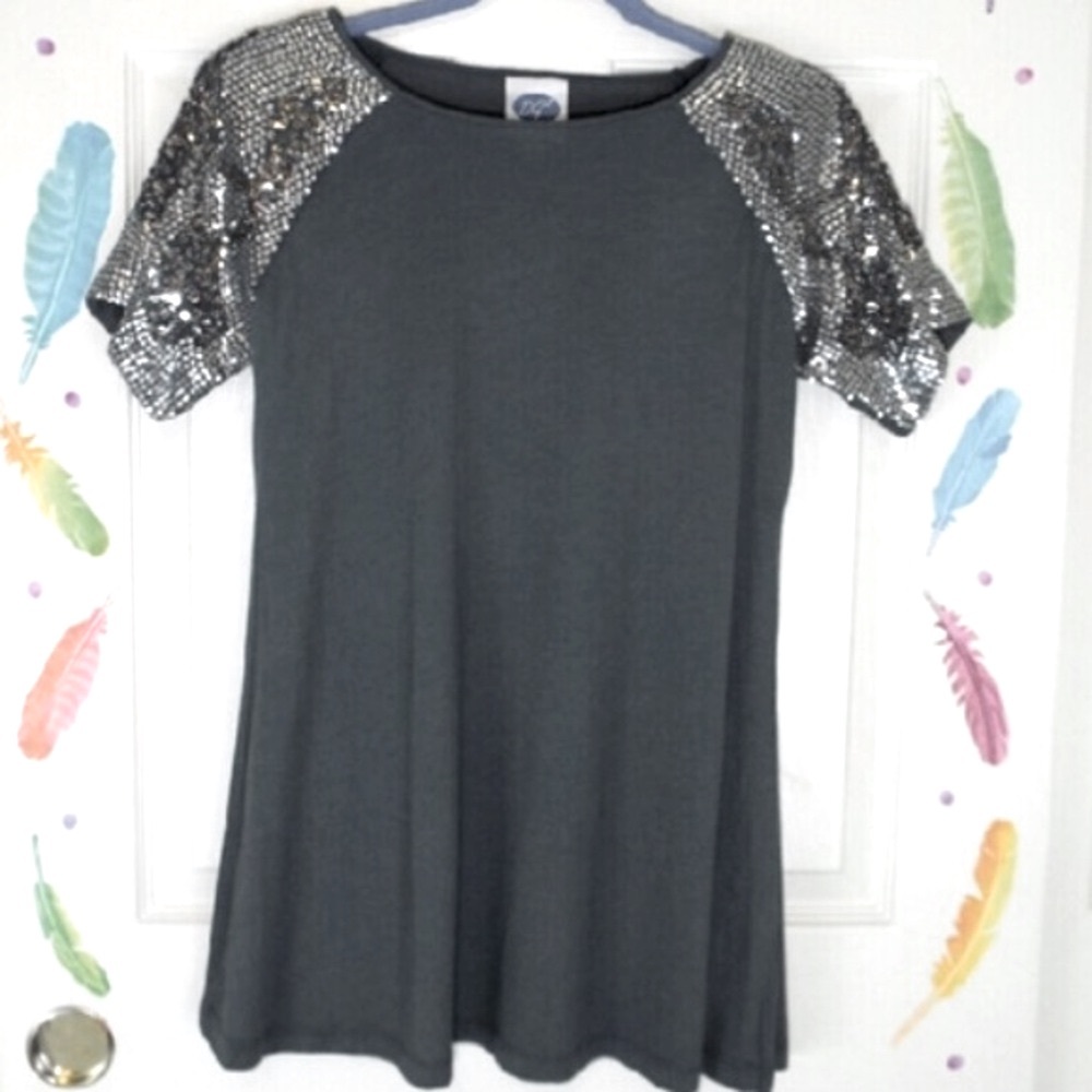 Gray ❤️ Silver Sleeves ❤️ DG2 top by Diane Gilman ❤️ top ❤️ ❤️ ❤️